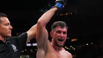 Важный шаг в карьере: Веретенников подписал соглашение с UFC на четыре боя