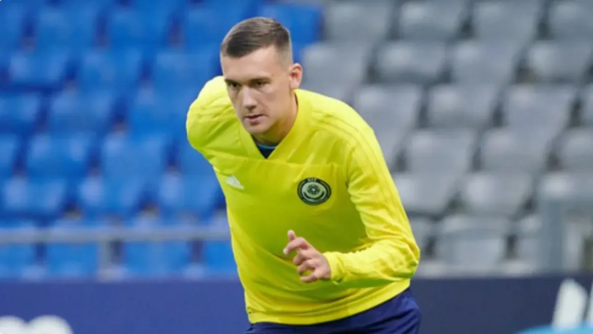 Экс-защитник сборной Казахстана остался без клуба: футболист сделал заявление