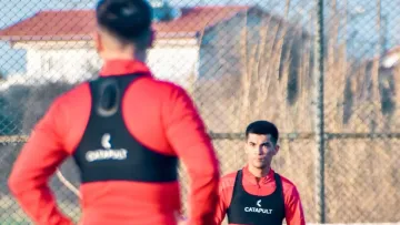 Долги на сотни миллионов: работники и футболисты Кайсара идут в суд