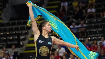 Громкий допинг-скандал в борьбе: казахстанка потеряла титул чемпионки мира